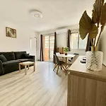 Apartment Mediterranee, 2 Pieces Tres Calme, Clime, Centre