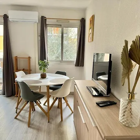 Méditerranée, 2 Pièces Très Calme, Clime, Centre *