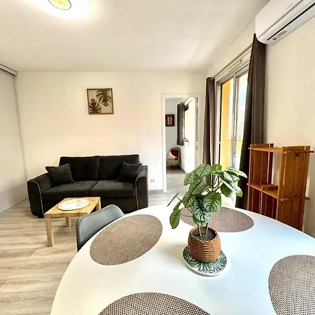 Appartement Méditerranée, 2 Pièces Très Calme, Clime, Centre Menton