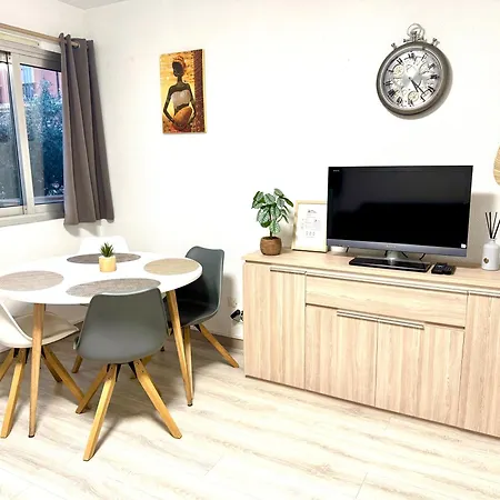 Apartman Mediterranee, 2 Pieces Tres Calme, Clime, Centre