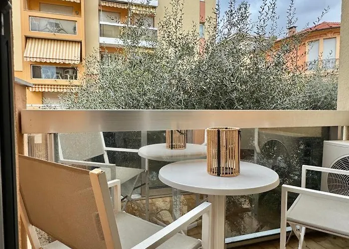 Apartament Mediterranee, 2 Pieces Tres Calme, Clime, Centre