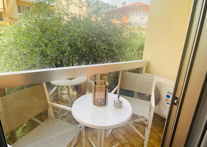 Mediterranee, 2 Pieces Tres Calme, Clime, Centre * Mentona