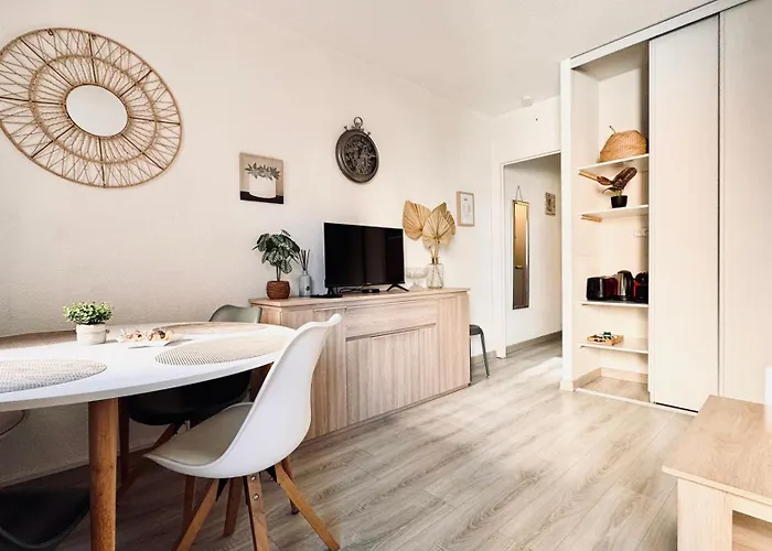 Apartament Mediterranee, 2 Pieces Tres Calme, Clime, Centre *